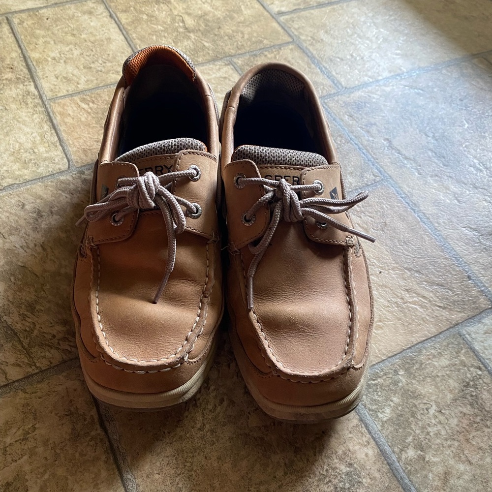 Men’s Sperrys 8.5